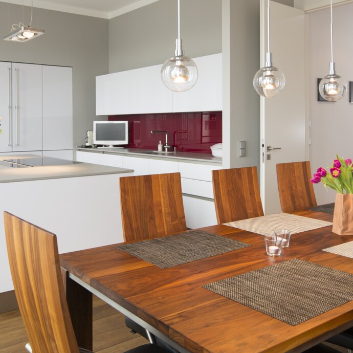 Dining room lighting: LEDVANCE’s LED lighting advice