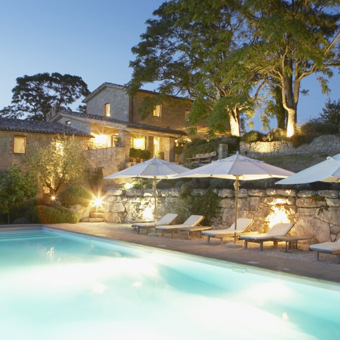Outdoor LED lighting for home & garden: tips from LEDVANCE
